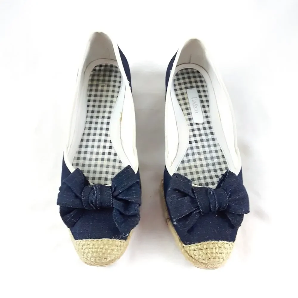 LIZ & CO Denim Wedge Espadrilles Flats Size 8.5M Bow Preppy Coastal Nautical - Picture 1 of 9